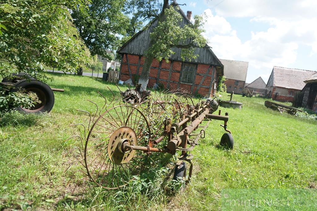 Działka z budynkiem gospodarczym - atrakcyjna cena (7)