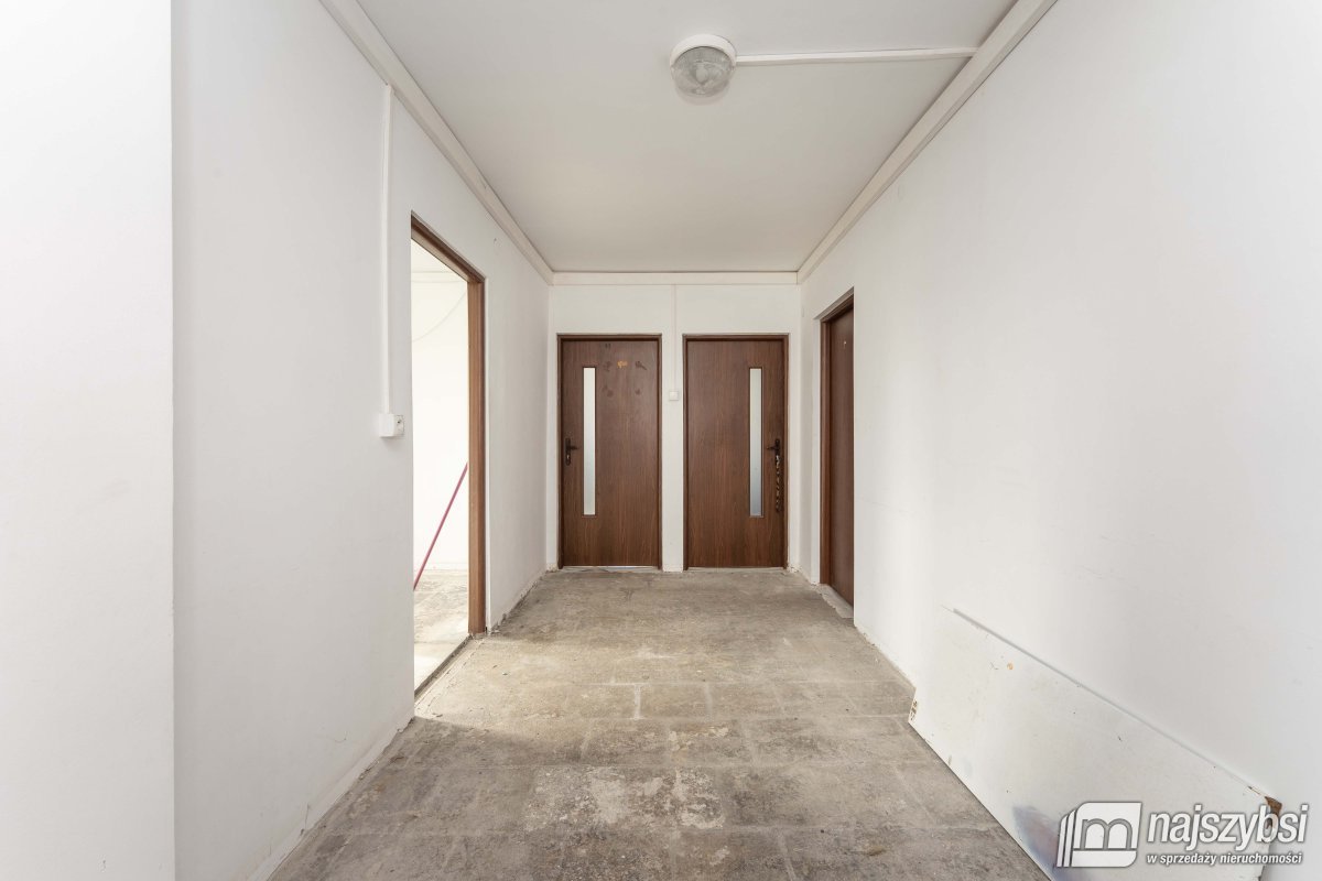 Białogard-  Kamienica 2 mieszkania i lokal usługow (15)