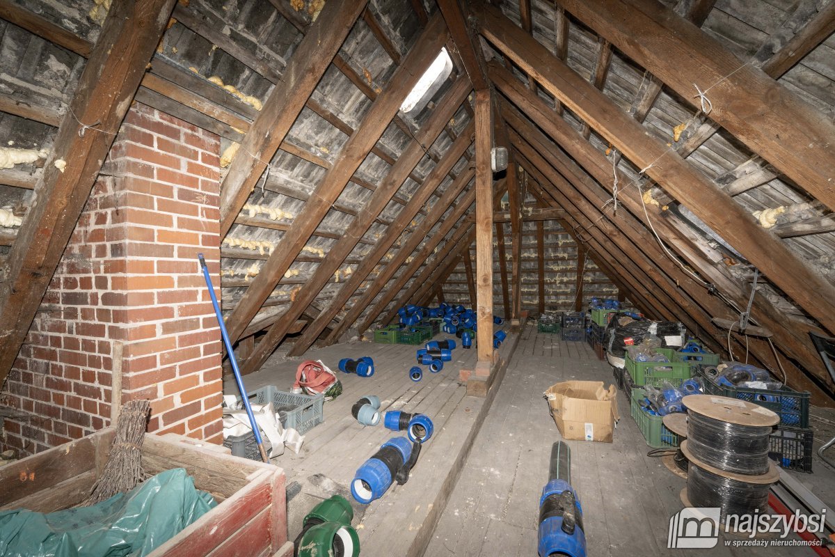 Białogard-  Kamienica 2 mieszkania i lokal usługow (16)