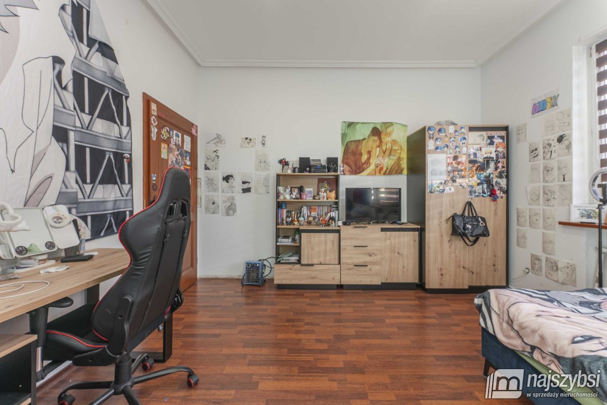 Białogard - budynek usługowo-mieszkalny. Okazja! (24)