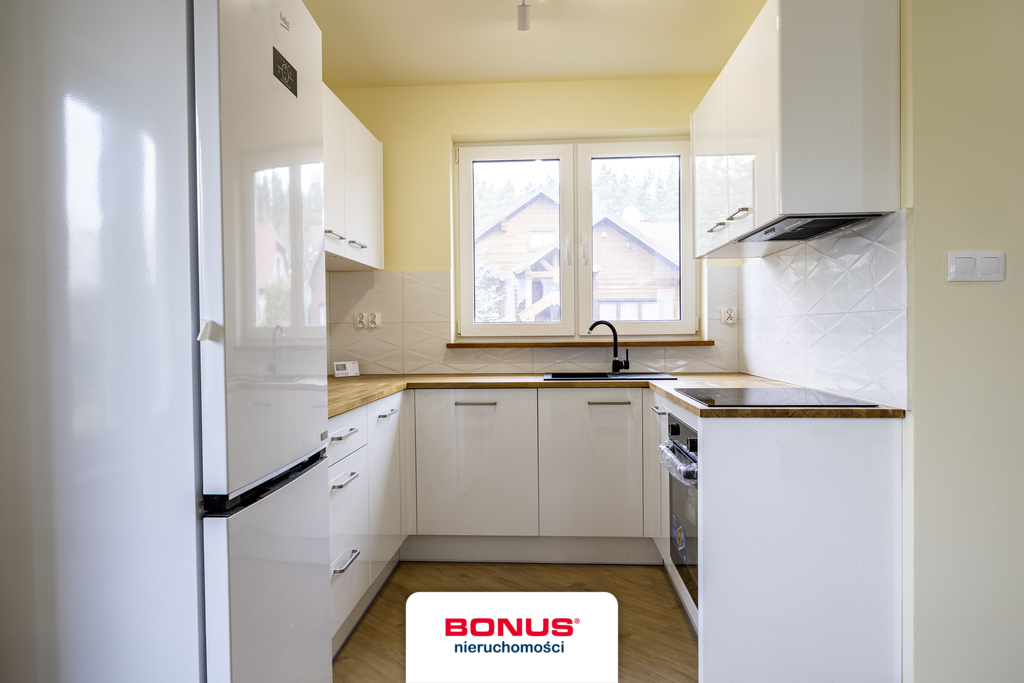 Bliźniak łączony garażami w Dobrej 410m2 ogrodu (6)