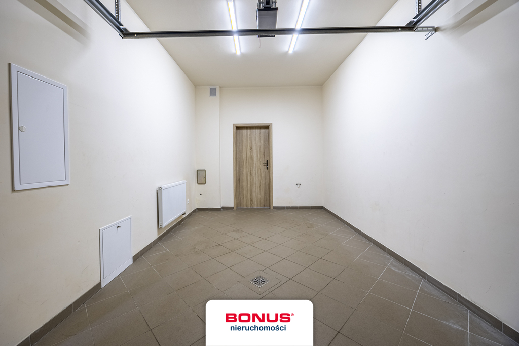 Bliźniak łączony garażami w Dobrej 410m2 ogrodu (28)