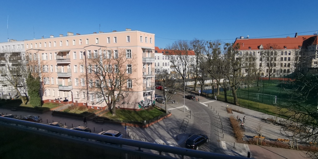 Jasna, przestronna kawalerka z balkonem (5)