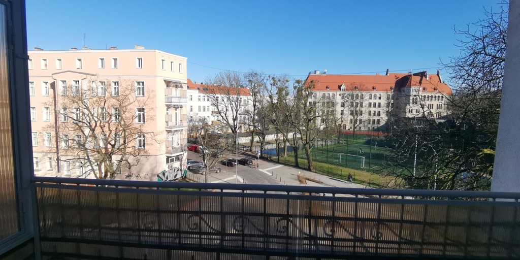 Jasna, przestronna kawalerka z balkonem (6)