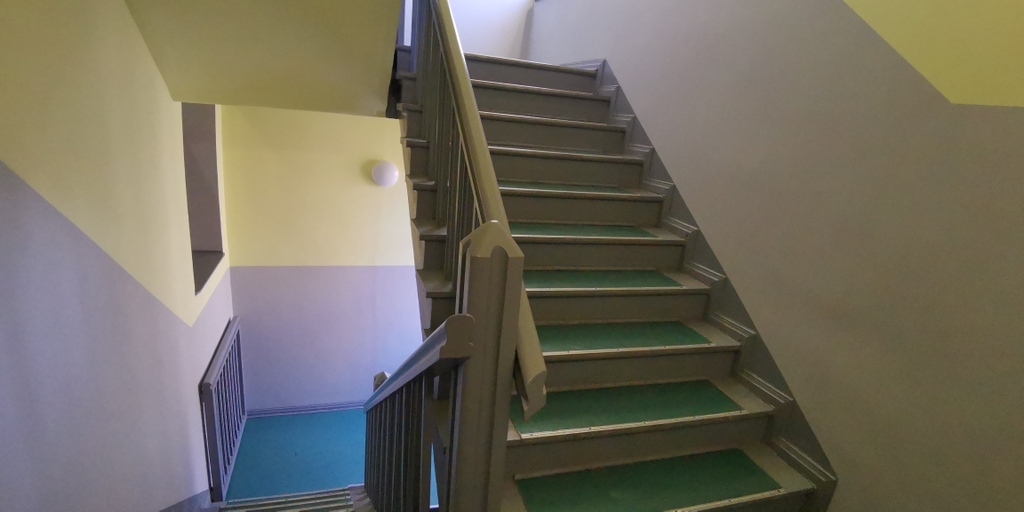 Jasna, przestronna kawalerka z balkonem (10)