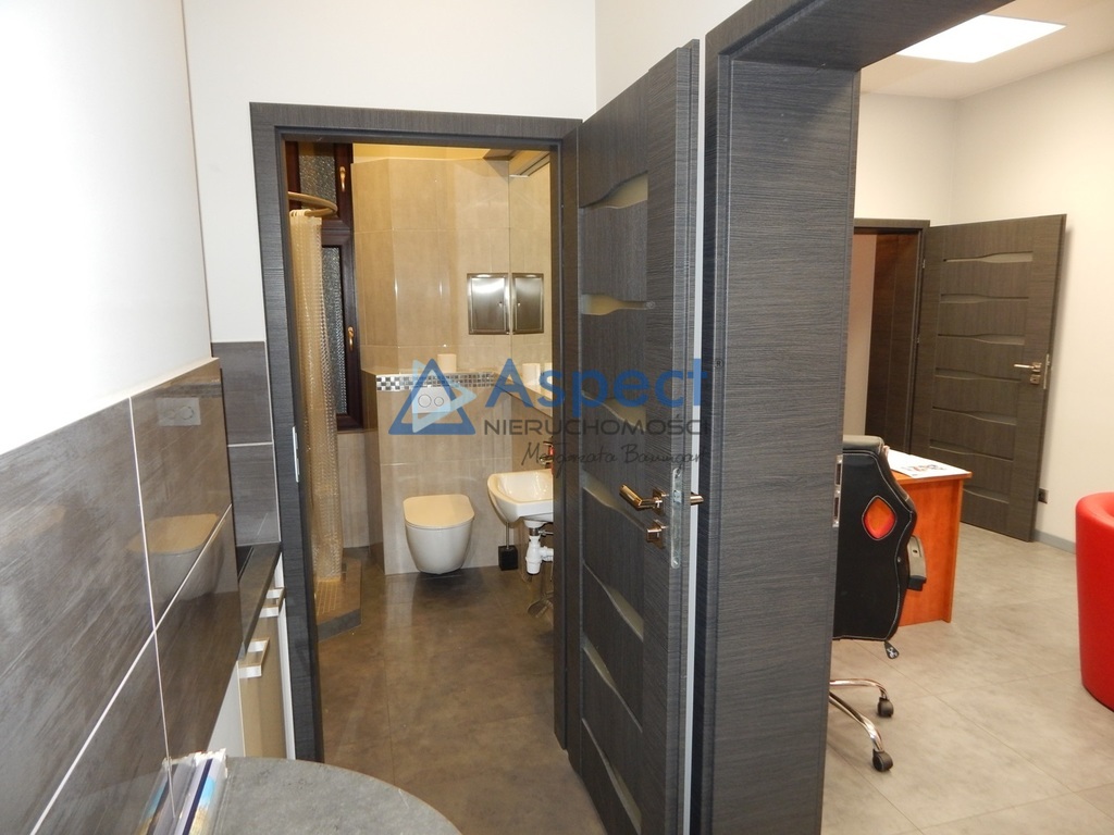 Taniej! Wejście z ulicy, możliwe 2 lokale (8)