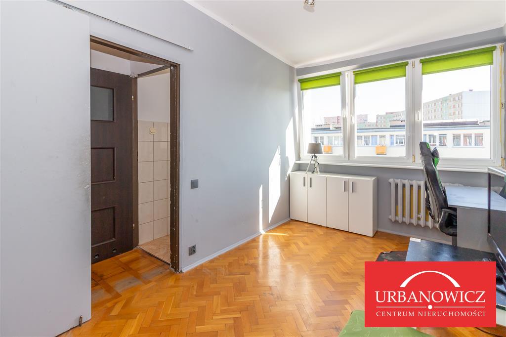 2-pok. mieszkanie z balkonem przy ul. Wańkowicza. (1)