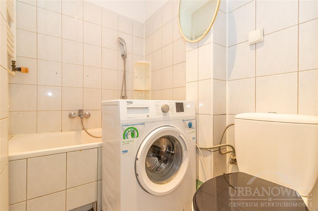 2-pok. mieszkanie z balkonem przy ul. Wańkowicza. (10)