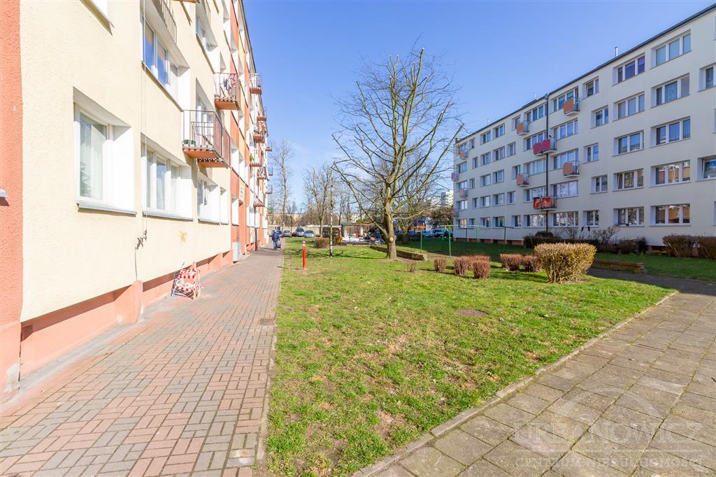 2-pok. mieszkanie z balkonem przy ul. Wańkowicza. (14)