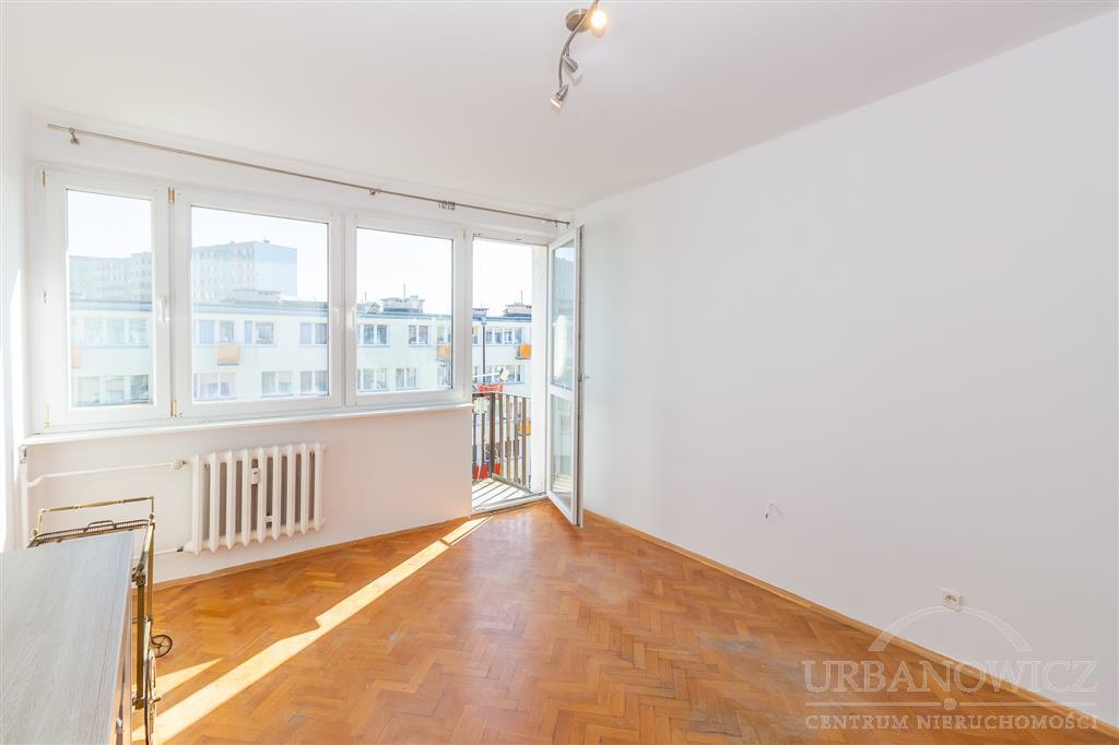 2-pok. mieszkanie z balkonem przy ul. Wańkowicza. (5)