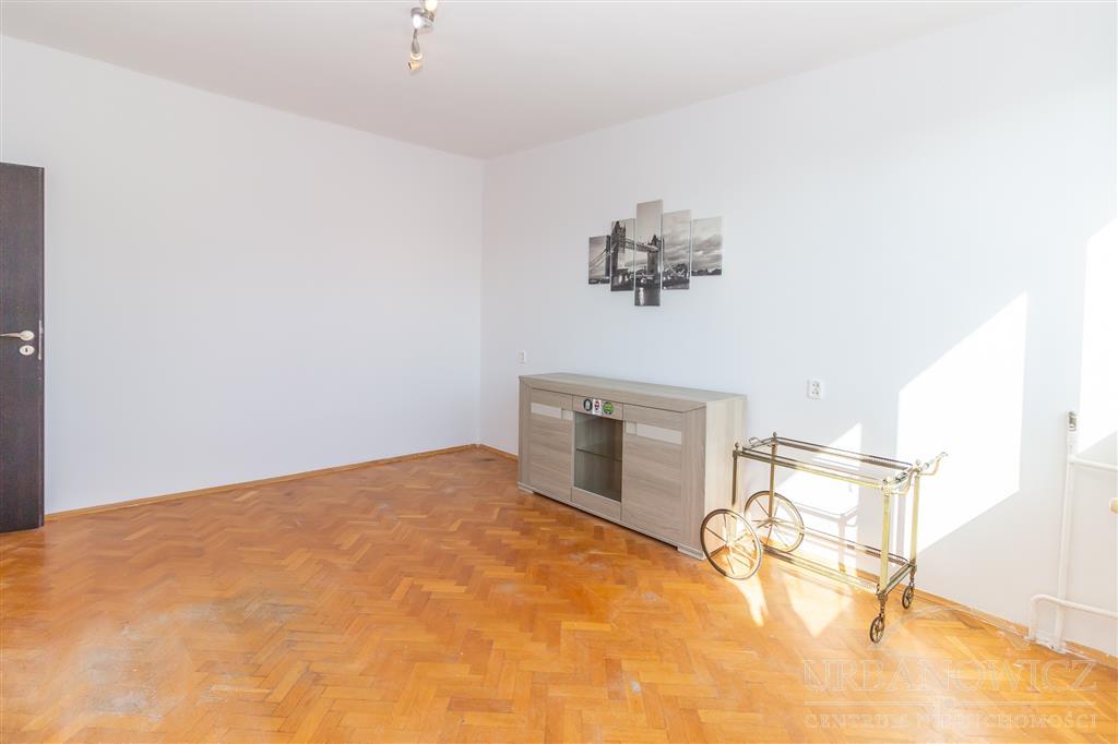 2-pok. mieszkanie z balkonem przy ul. Wańkowicza. (8)