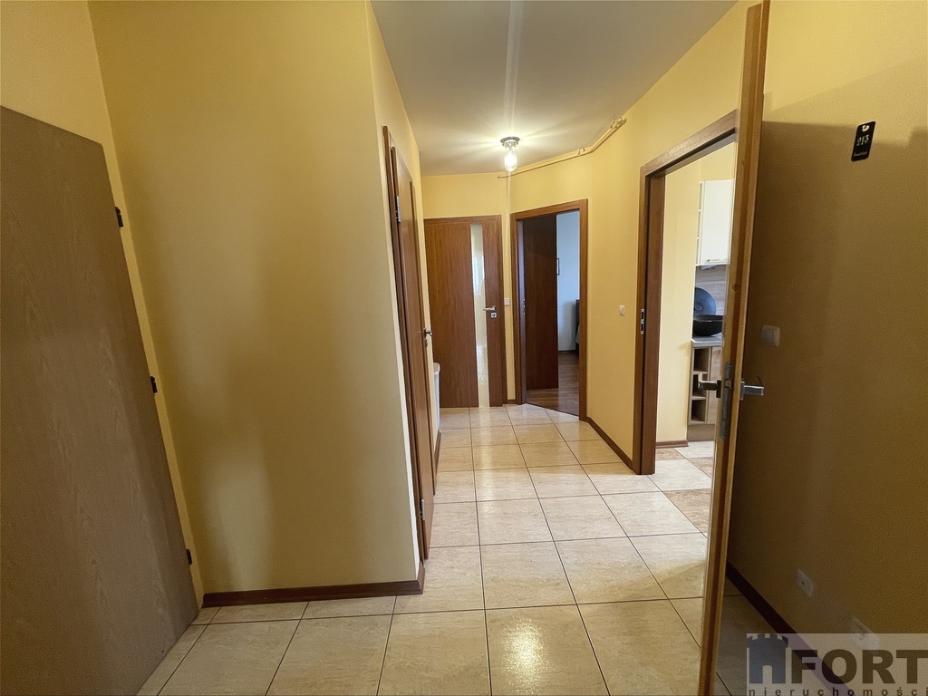 Warszewo/Duńska 3 pokoje, 1 piętro, balkon, garaż (12)