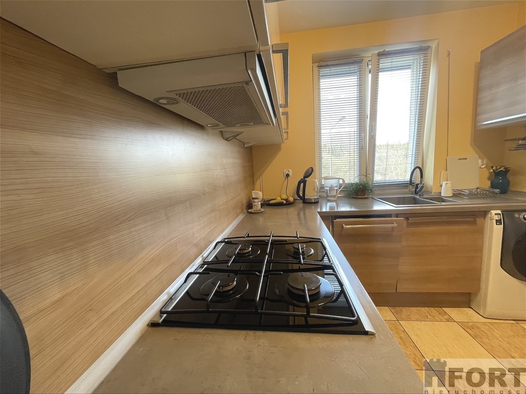 Warszewo/Duńska 3 pokoje, 1 piętro, balkon, garaż (3)