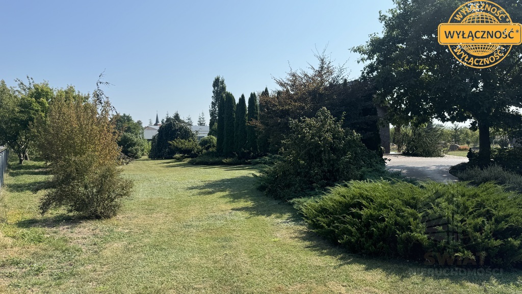 Kompleks magazynowo -chłodniczy z domem- 4,6401 ha (23)