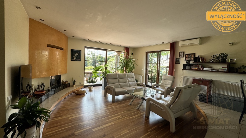 Kompleks magazynowo -chłodniczy z domem- 4,6401 ha (21)