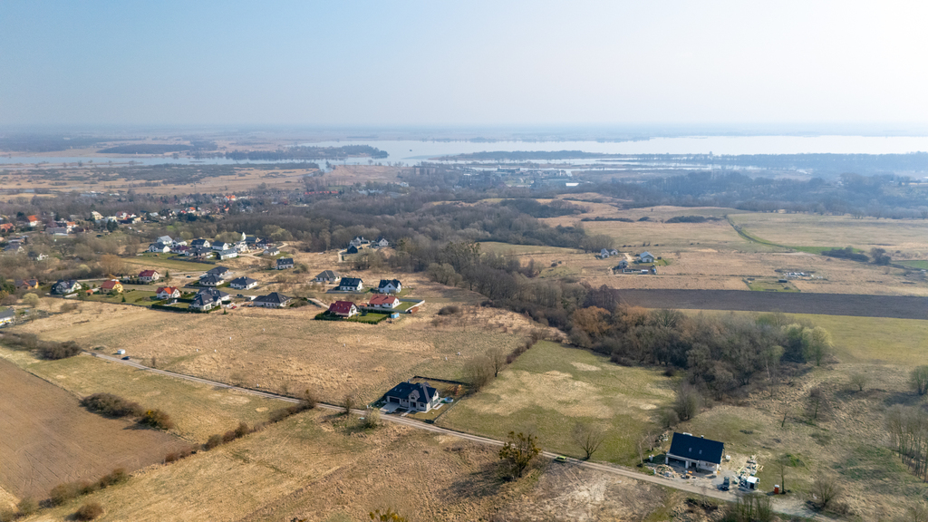 Działka na wzniesieniu w okolicy widok na Odrę. (4)