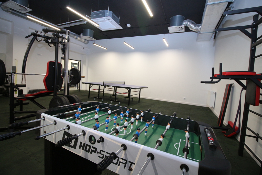 Nowoczesne mieszkanie w luksusowym apartamentowcu (9)