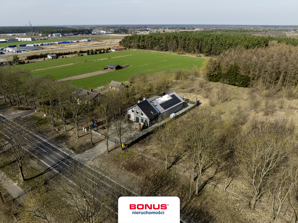 Obiekt o wielu możliwościach położony 1 km od S10 (28)