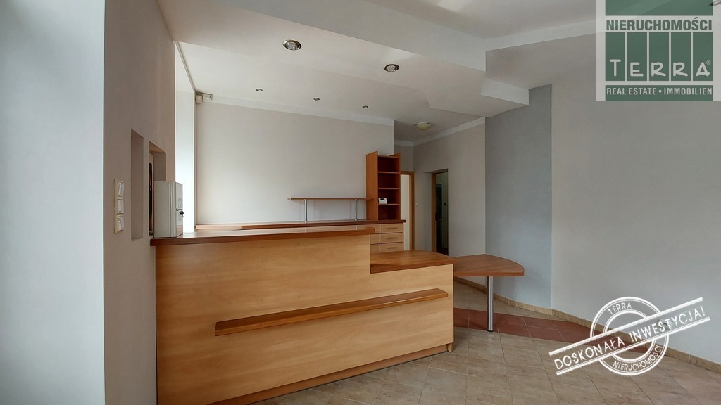 LOKAL UŻYTKOWY na parterze (2)