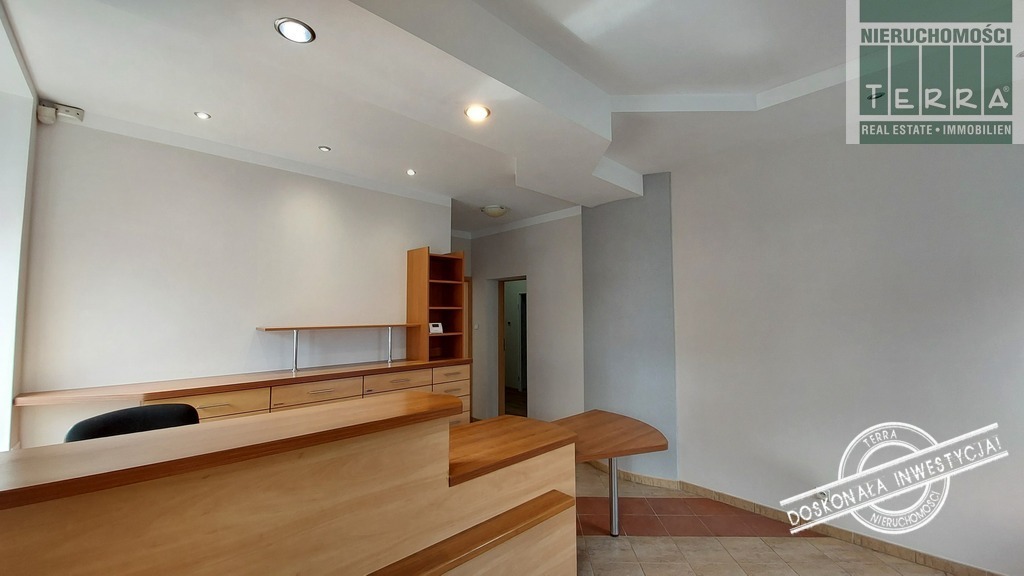 LOKAL UŻYTKOWY na parterze (15)