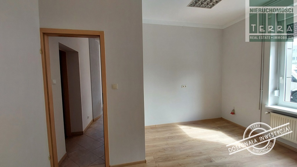 LOKAL UŻYTKOWY na parterze (6)