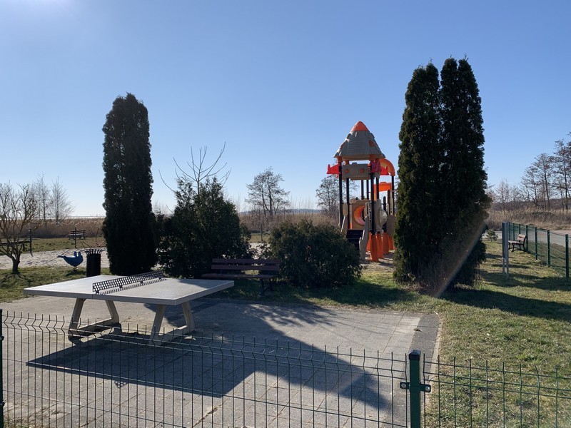 Dziwnówek apartament z ogródkiem na sprzedaż. (20)