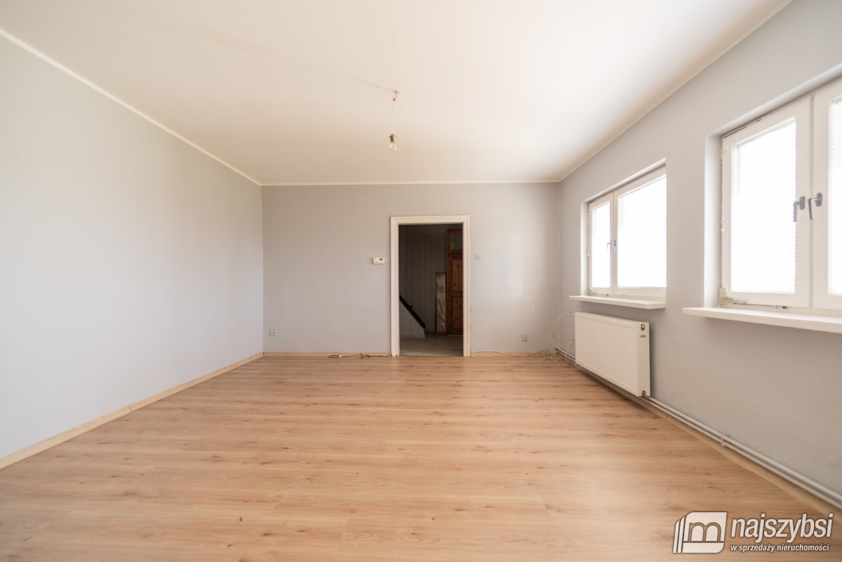 ŚWINOUJŚCIE - 150 metrowy dom do remontu (13)