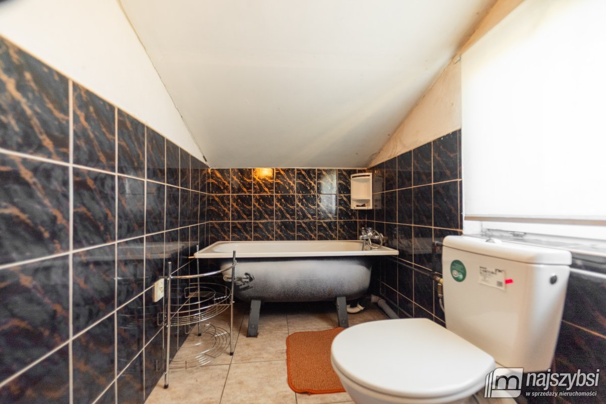 ŚWINOUJŚCIE - 150 metrowy dom do remontu (19)