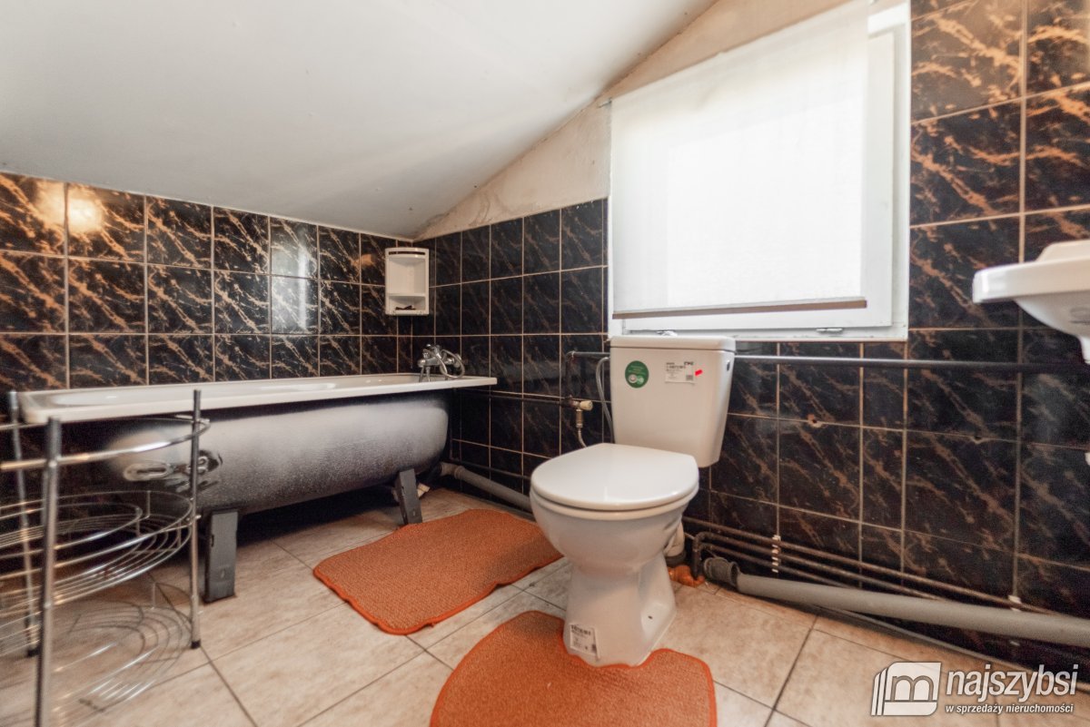 ŚWINOUJŚCIE - 150 metrowy dom do remontu (20)