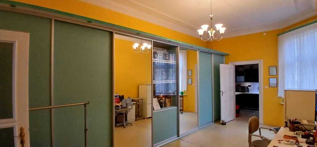 Klimatyczne mieszkanie w kamienicy w centrum (14)