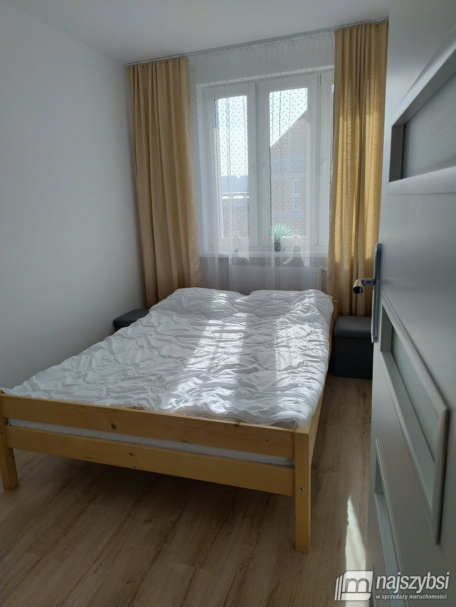 Kołobrzeg-mieszkanie 3 pokojowe w ścisłym centrum (7)
