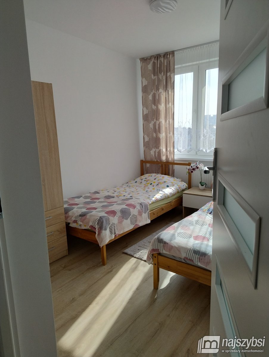 Kołobrzeg-mieszkanie 3 pokojowe w ścisłym centrum (8)
