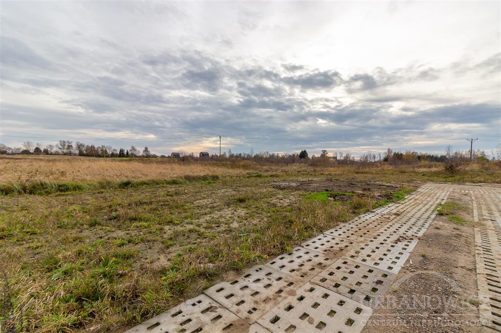 Działka w Mielnie z wydanymi warunkami zabudowy. (14)