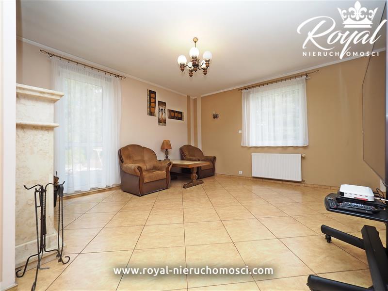 Dom w urokliwym miejscu, obok jeziora - Łabusz (8)