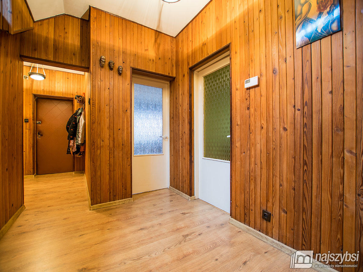 DOM- BLISKO CENTRUM  (18)