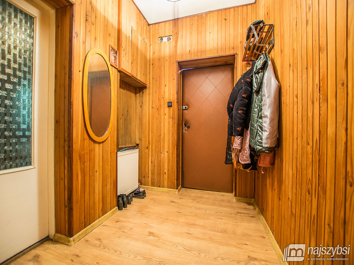 DOM- BLISKO CENTRUM  (19)