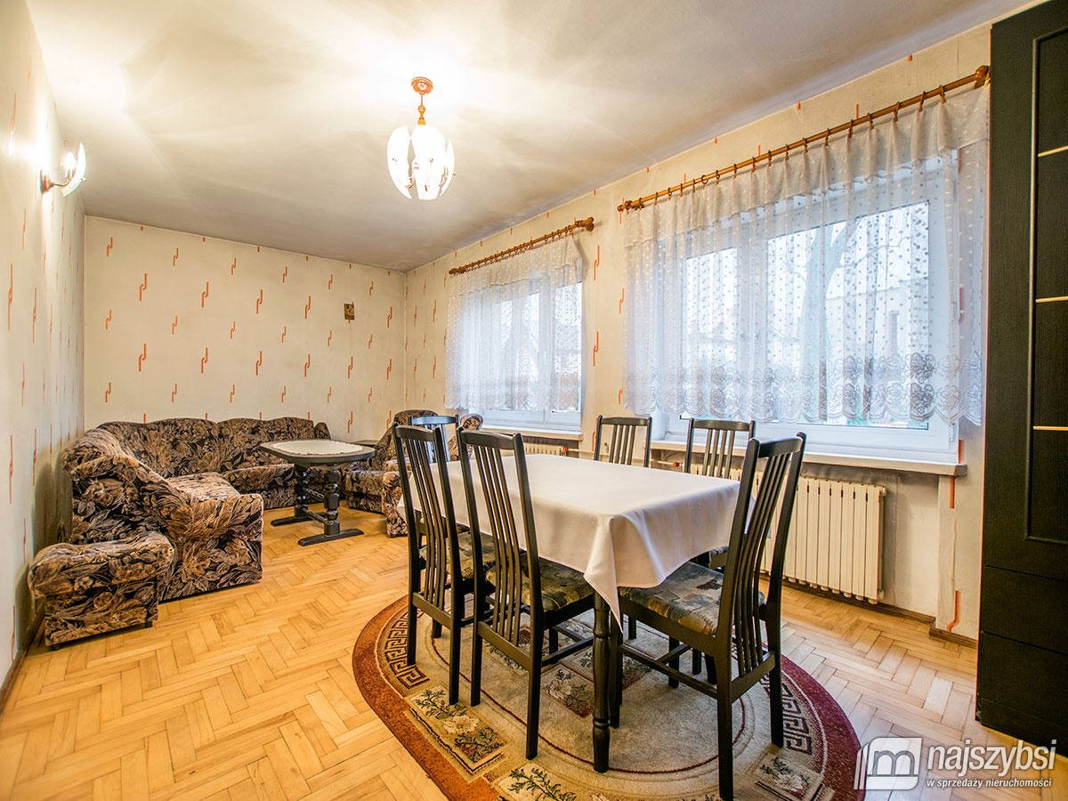 DOM- BLISKO CENTRUM  (3)