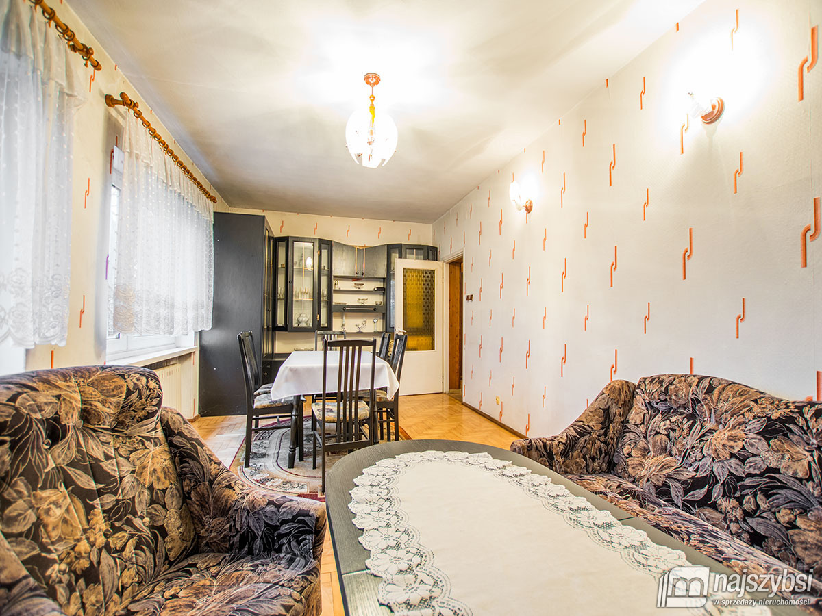 DOM- BLISKO CENTRUM  (4)