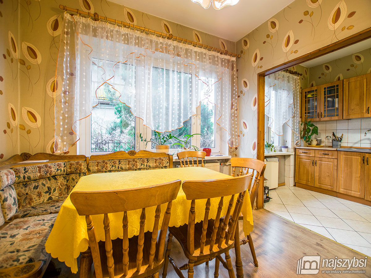 DOM- BLISKO CENTRUM  (6)