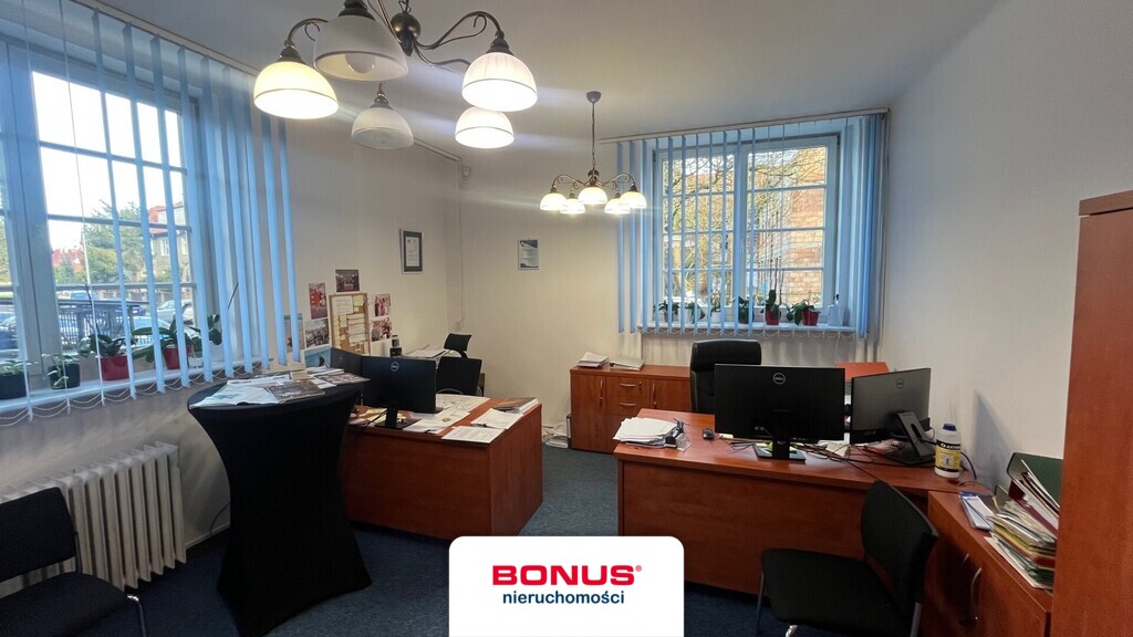 Budynek biurowy- top lokalizacja (4)