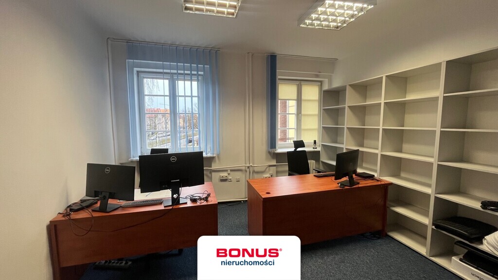 Budynek biurowy- top lokalizacja (23)
