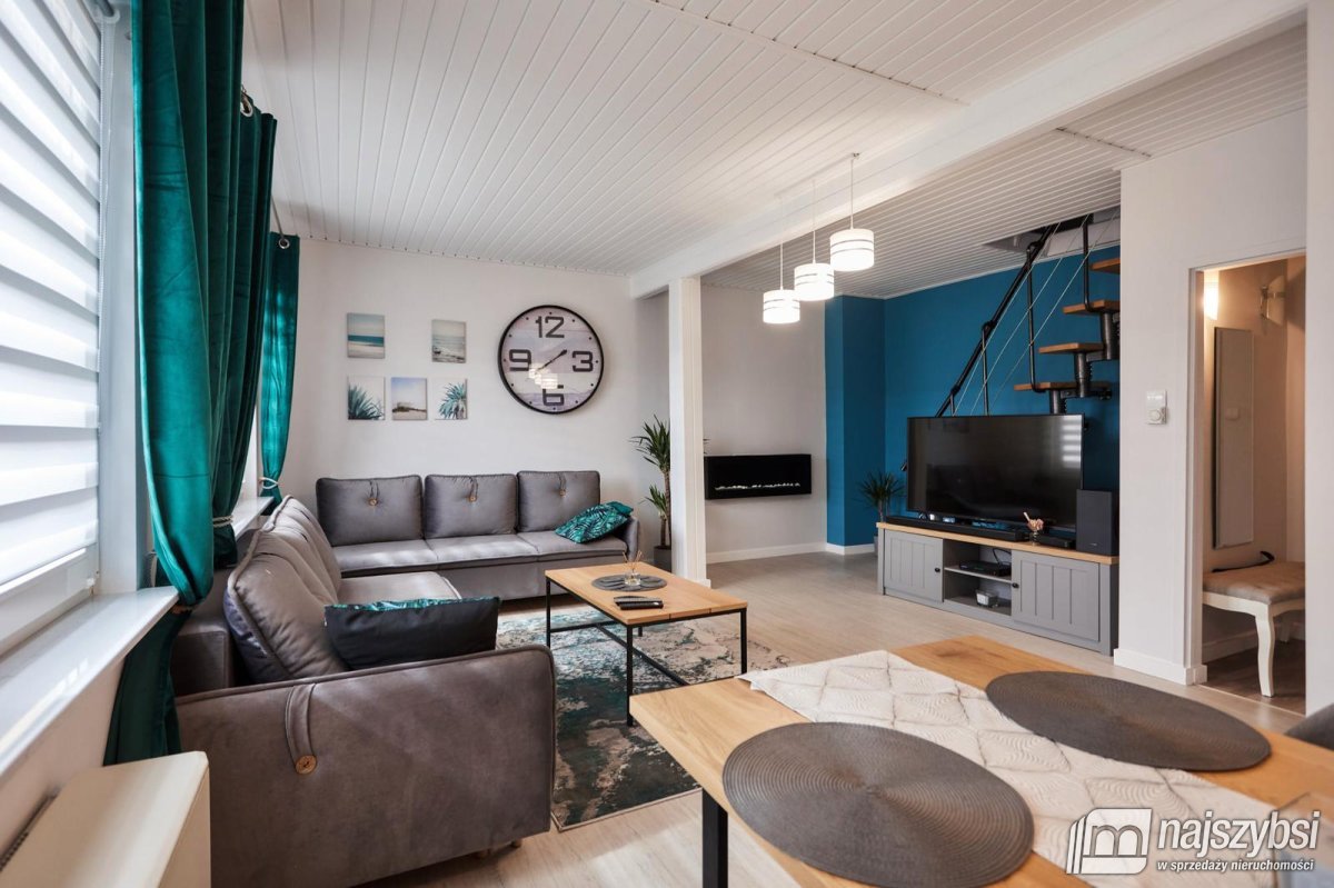 ŚWINOUJŚCIE - Apartament 3 pokojowy  (2)