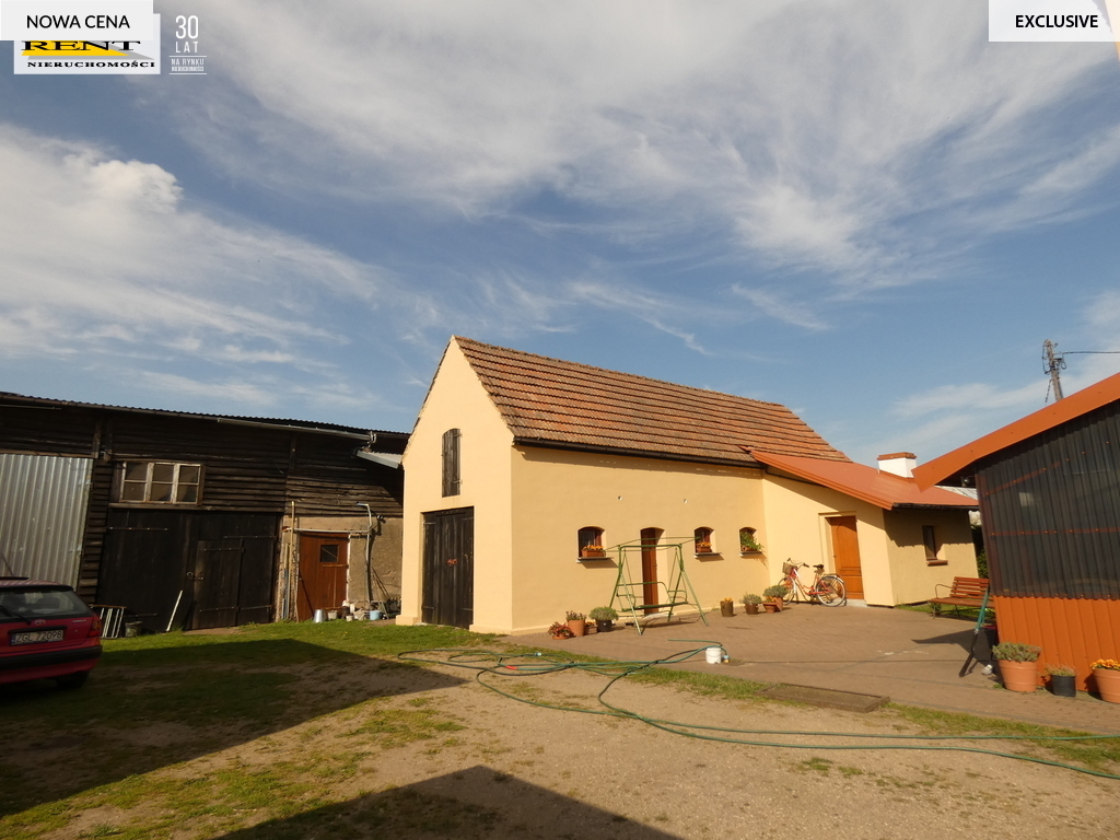 Solidny  duży dom  w otoczeniu bujnej zieleni ! (2)