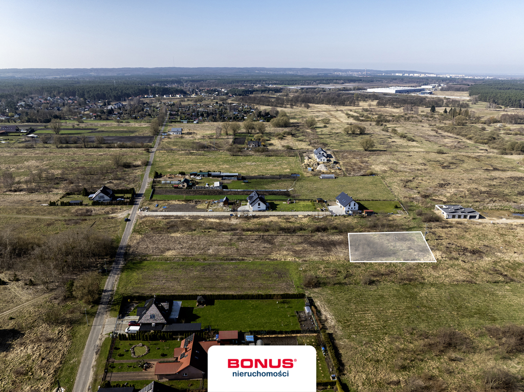 Na sprzedaż działka budowlana 1368 m² z warunkami (5)