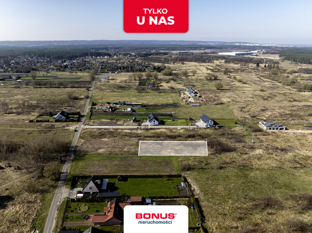 Na sprzedaż działka budowlana 1368 m² z warunkami (1)