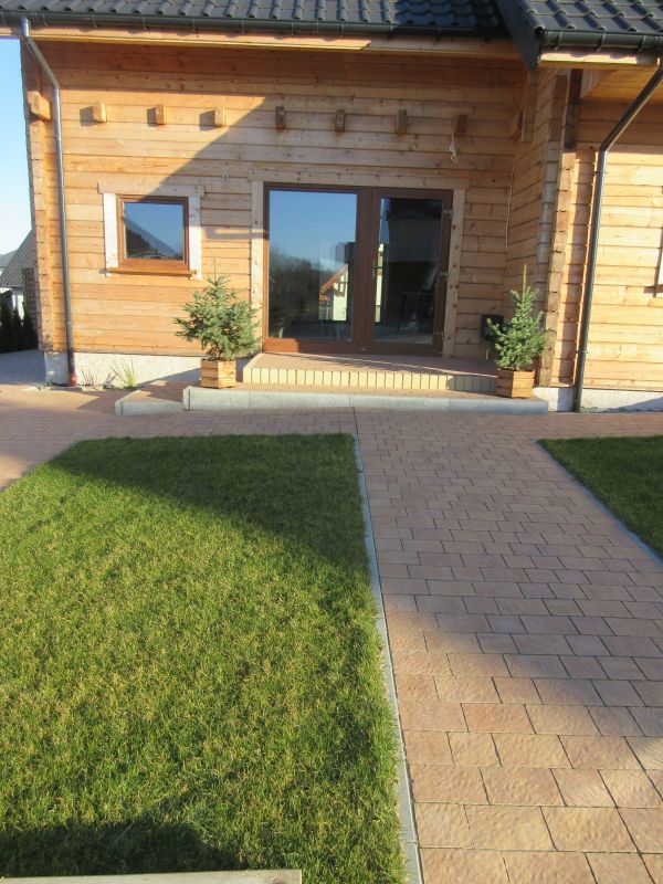 Na wynajem klimatyczny lokal na Warszewie 65m2 (5)