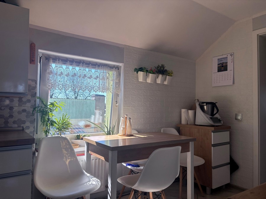 MIESZKANIE W DOMU Z DZIAŁKĄ (6)