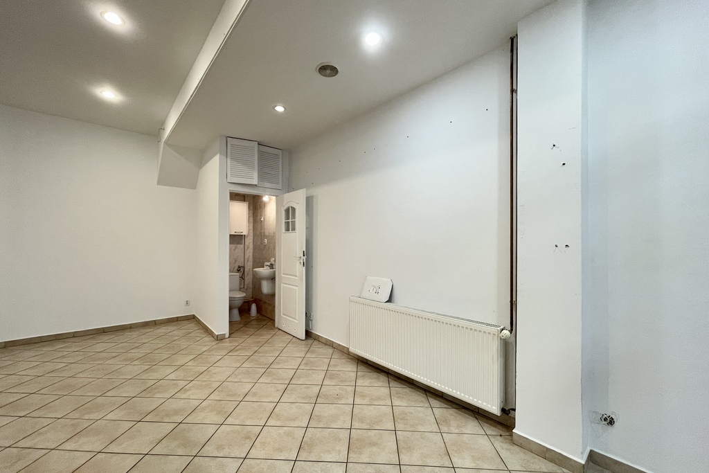 Lokal usługowy w centrum Kołobrzegu (5)