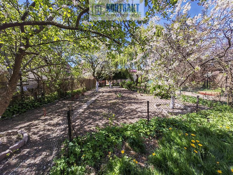 Dwupokojowe mieszkanie z niezależnym ogrodem (14)