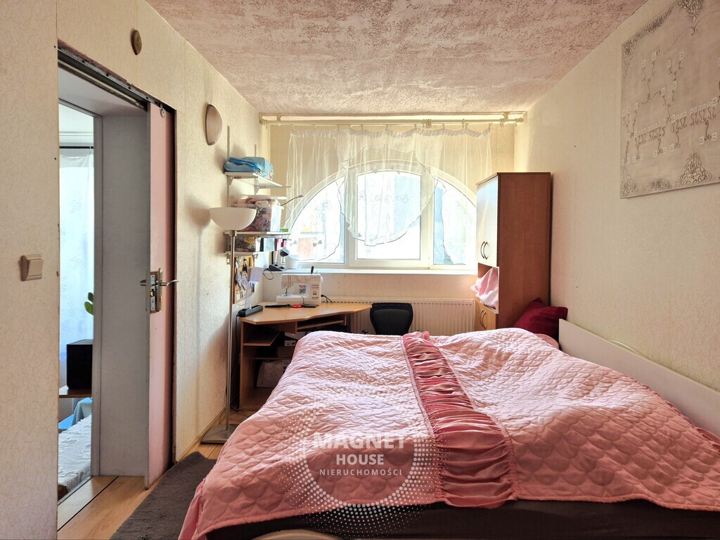 4 pokoje z potencjałem blisko Wałów Chrobrego (4)